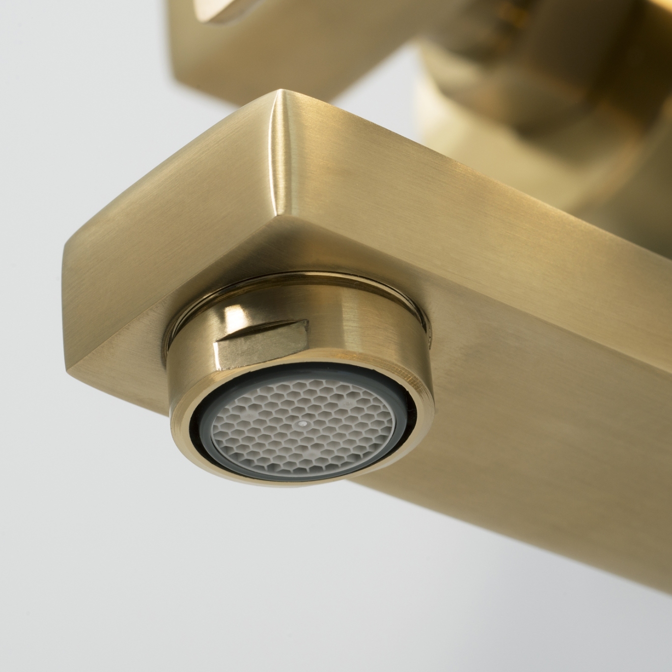 Shower mixer with thermostat SH-09 | First House Furniture Dubai - Image 4